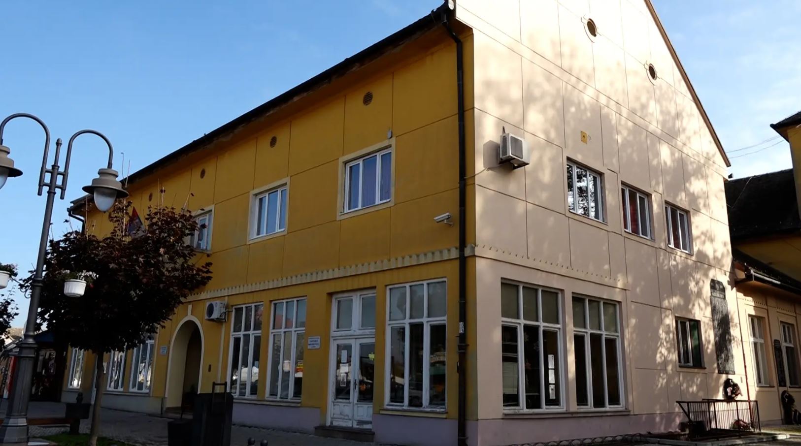 kc - biblioteka - apatin