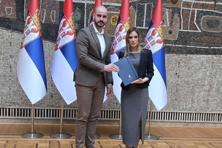 Više od 3,5 miliona dinara za pomoć najugroženijima u Apatinu