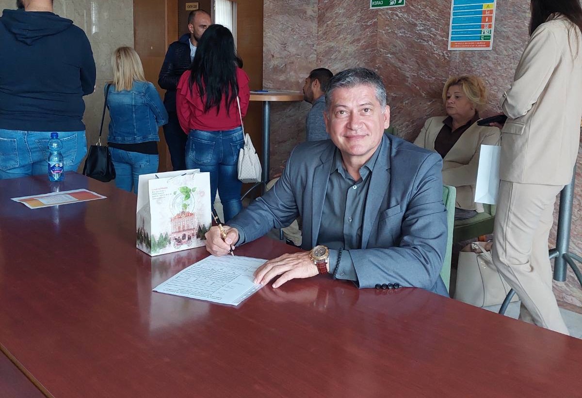 Još osam porodica dobilo kuće na selu uz podršku države