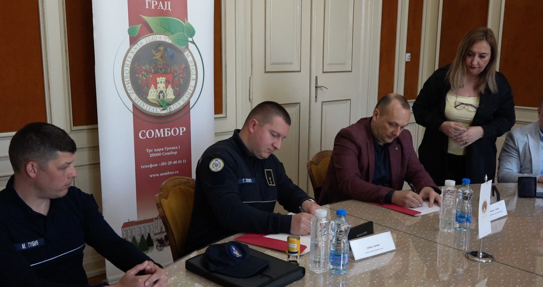 Grad nastavlja podršku vatrogascima