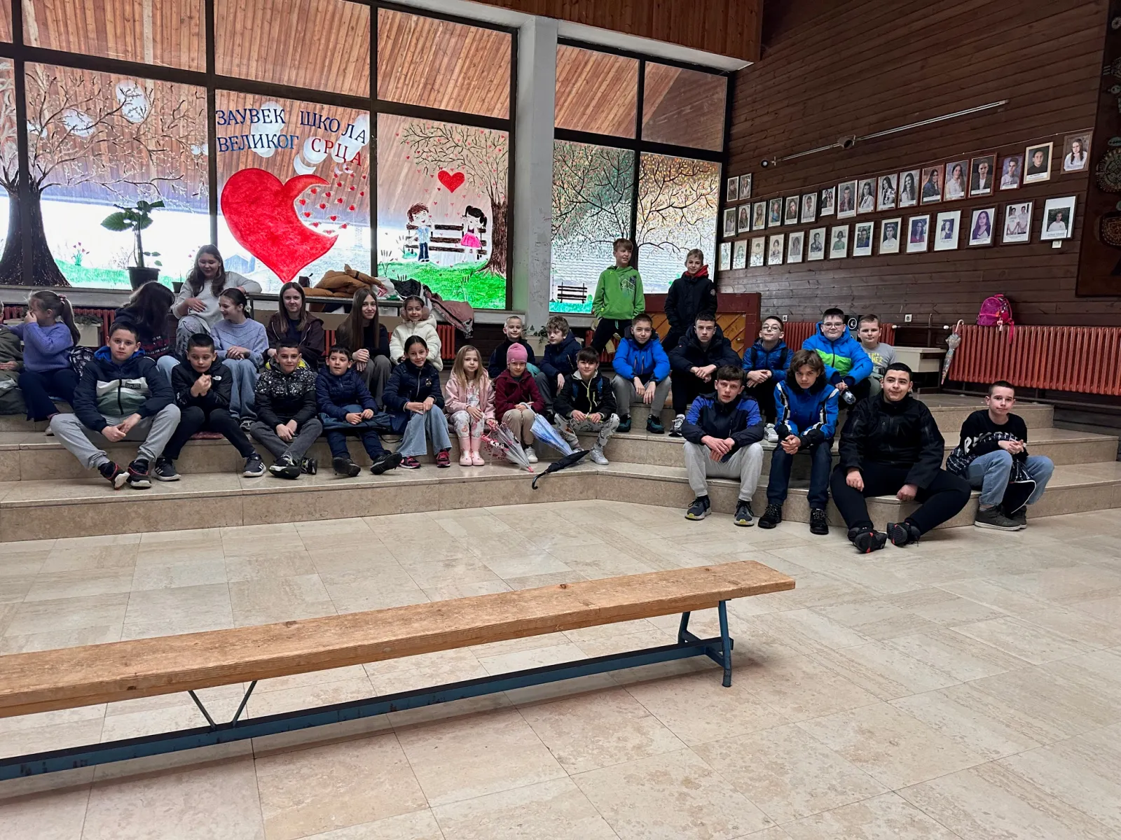 Deset apatinskih osnovaca ostvarilo plasman na republičko takmičenje u šahu