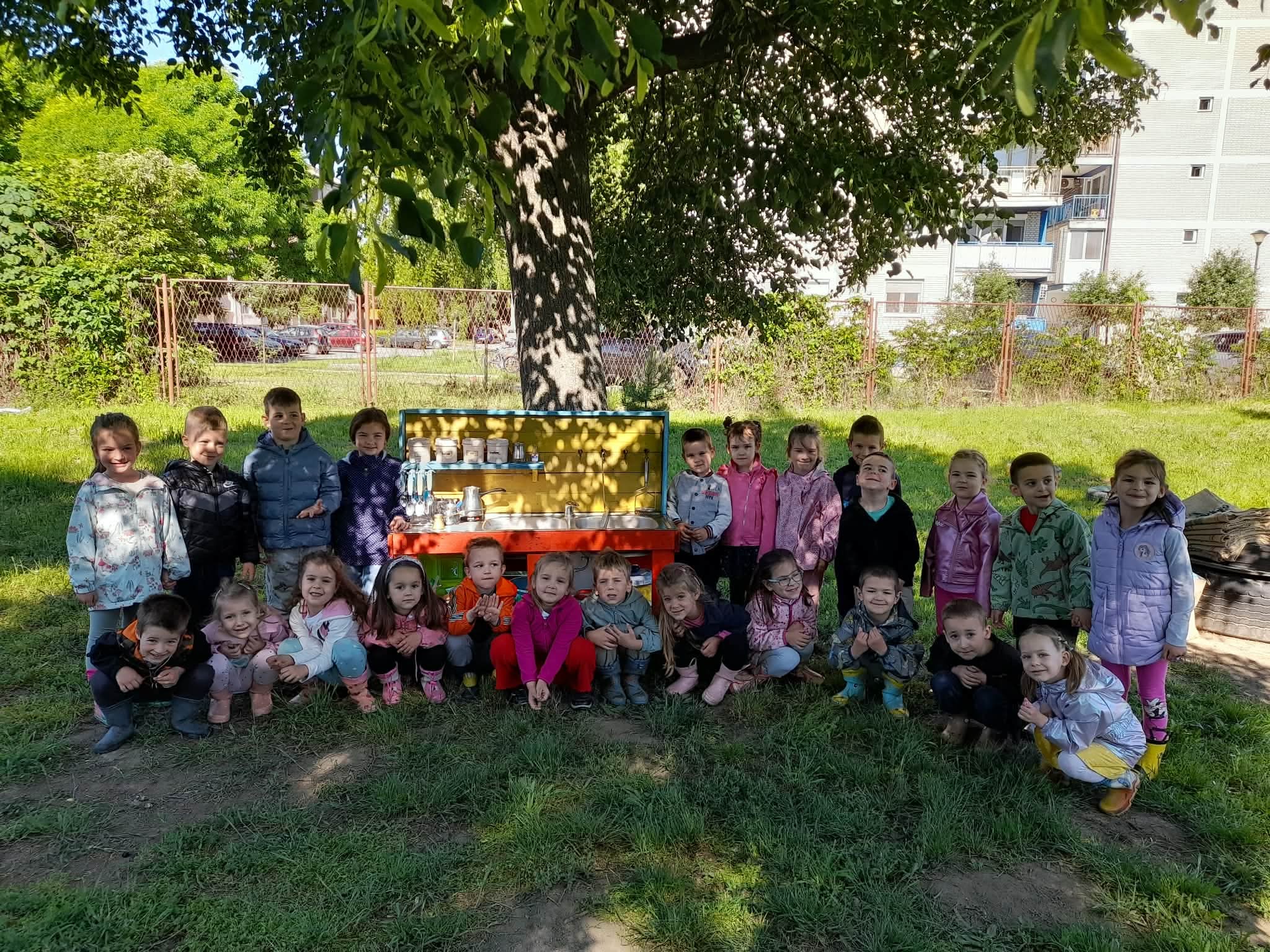 Mališani iz „Bubamare“ dobili novi prostor za igru na otvorenom