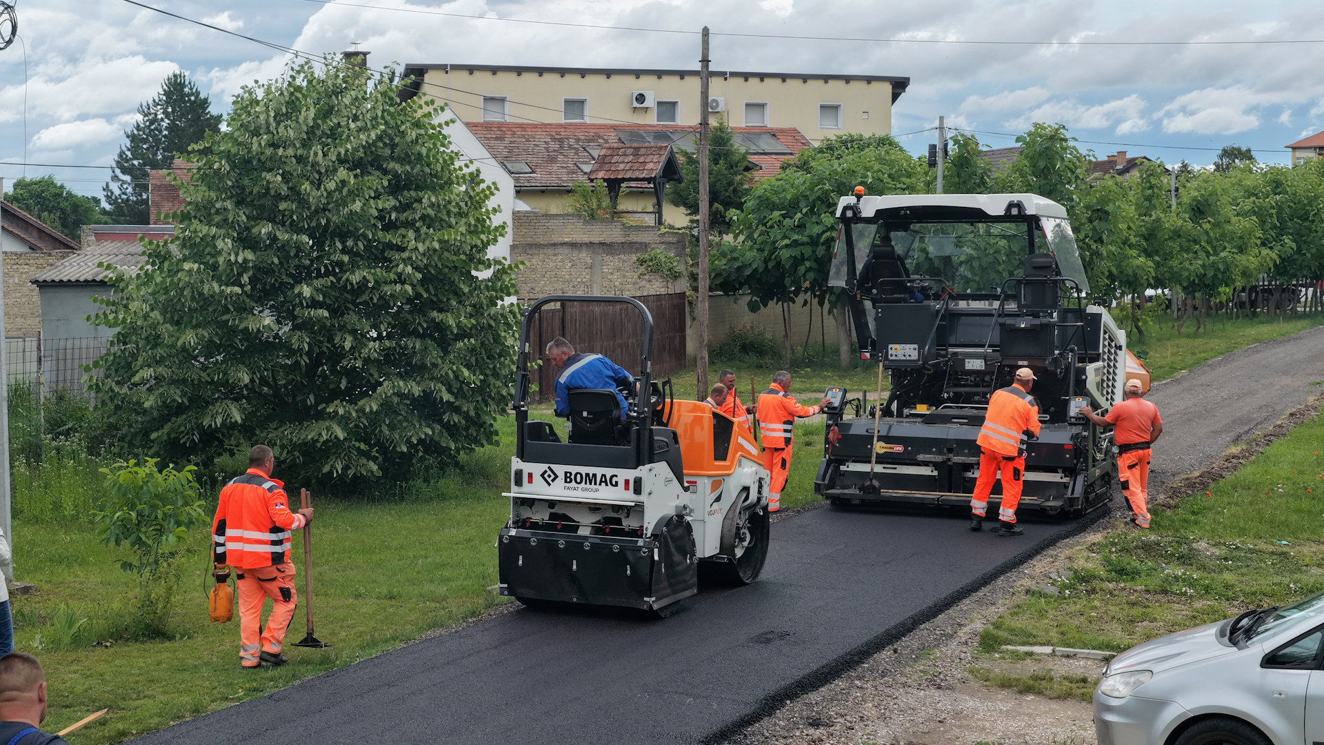 Asfaltiranje ulica u Somboru: Nastavljaju se radovi na unapređenju infrastrukture