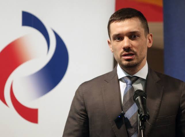 Poverenje se gradi razgovorom