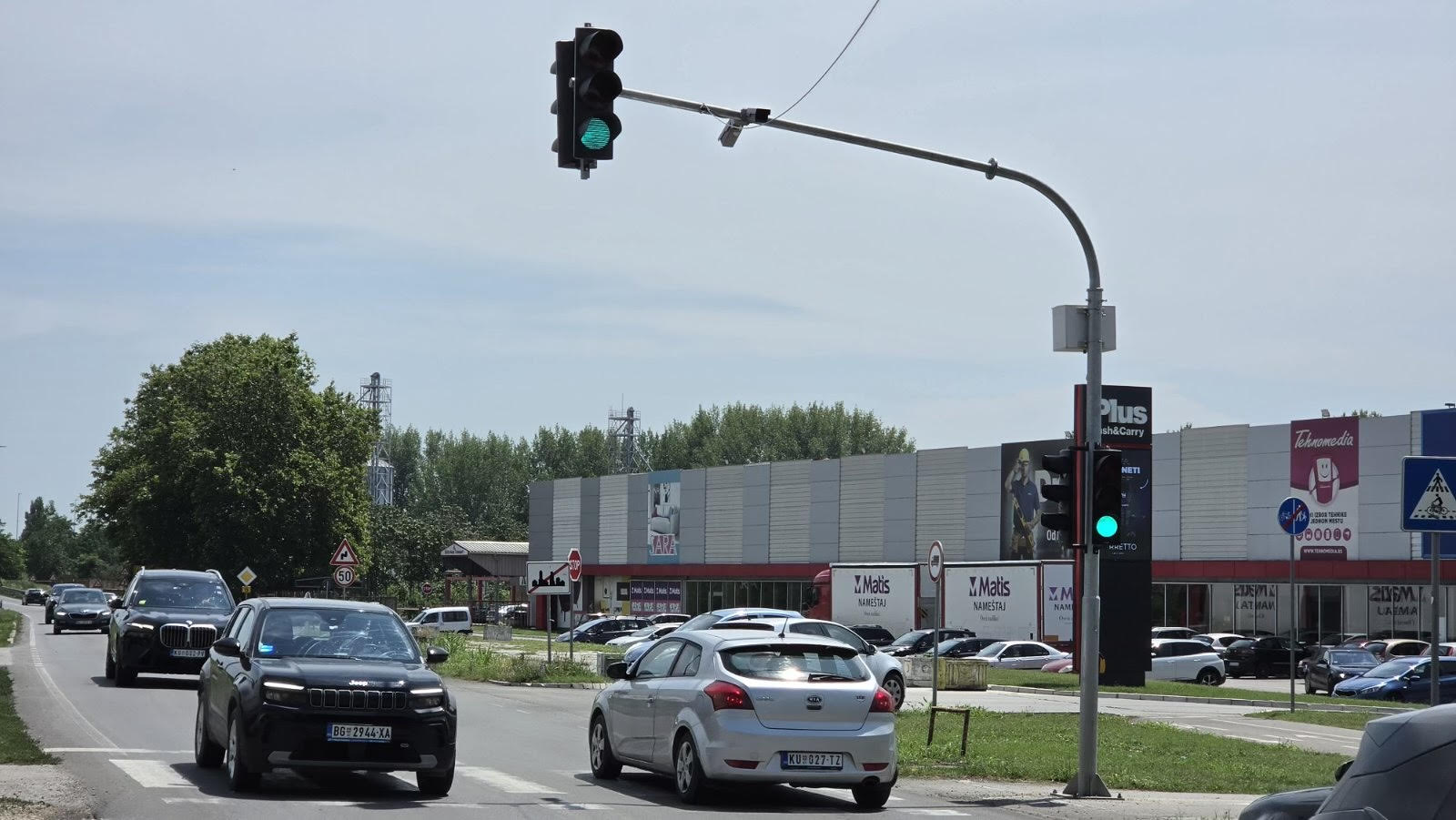 U rad pušten semafor kod Cash&Carry centra u Kuli