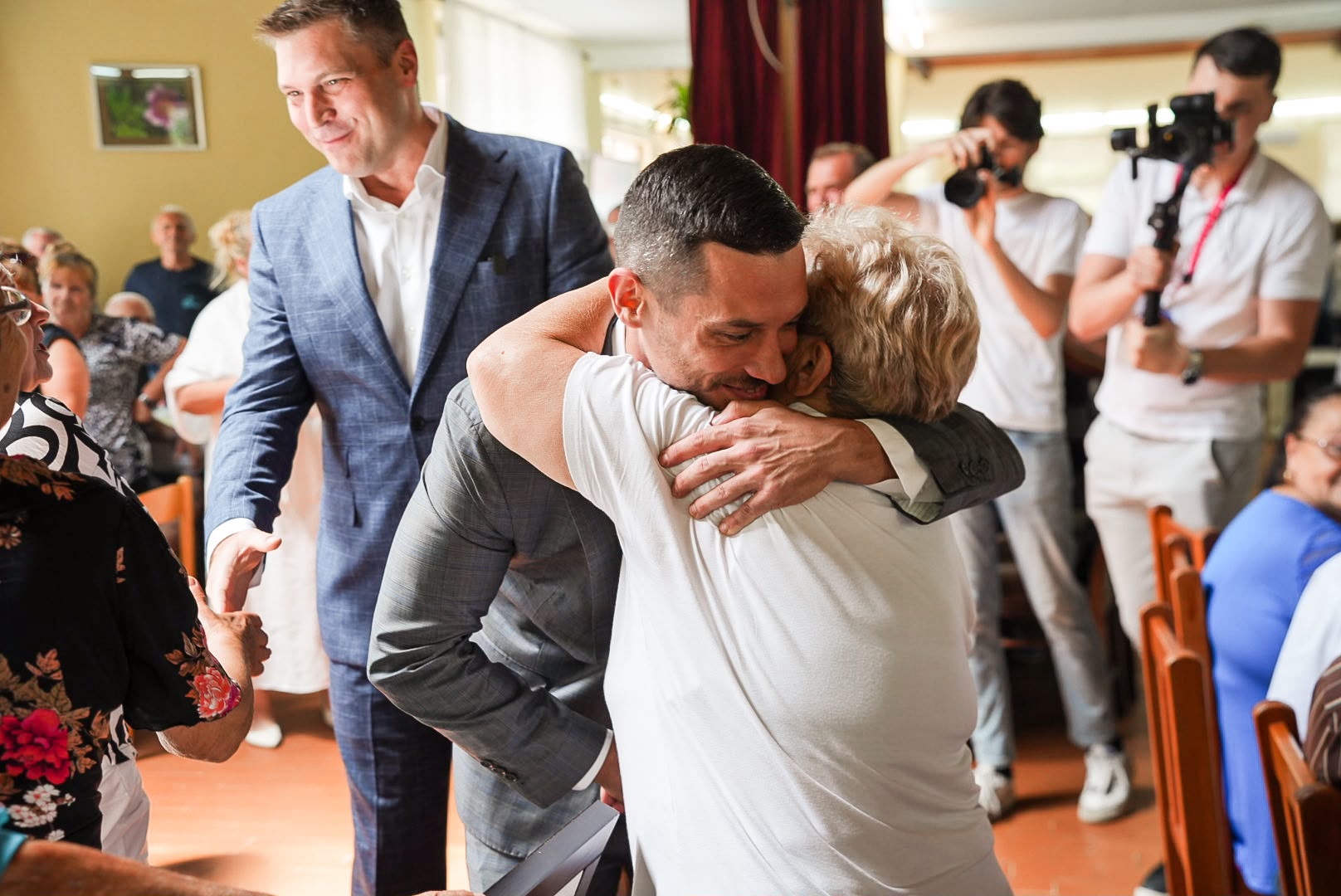 SUSRETI SA PENZIONERIMA REZULTIRALI BROJNIM MERAMA PODRŠKE
