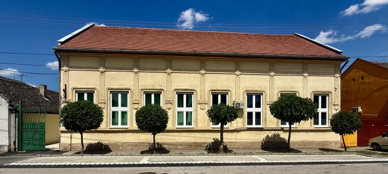 Uređen parking kod vrtića „Petar Pan“ u Somboru: Bezbedniji dolazak dece i lakše parkiranje za roditelje