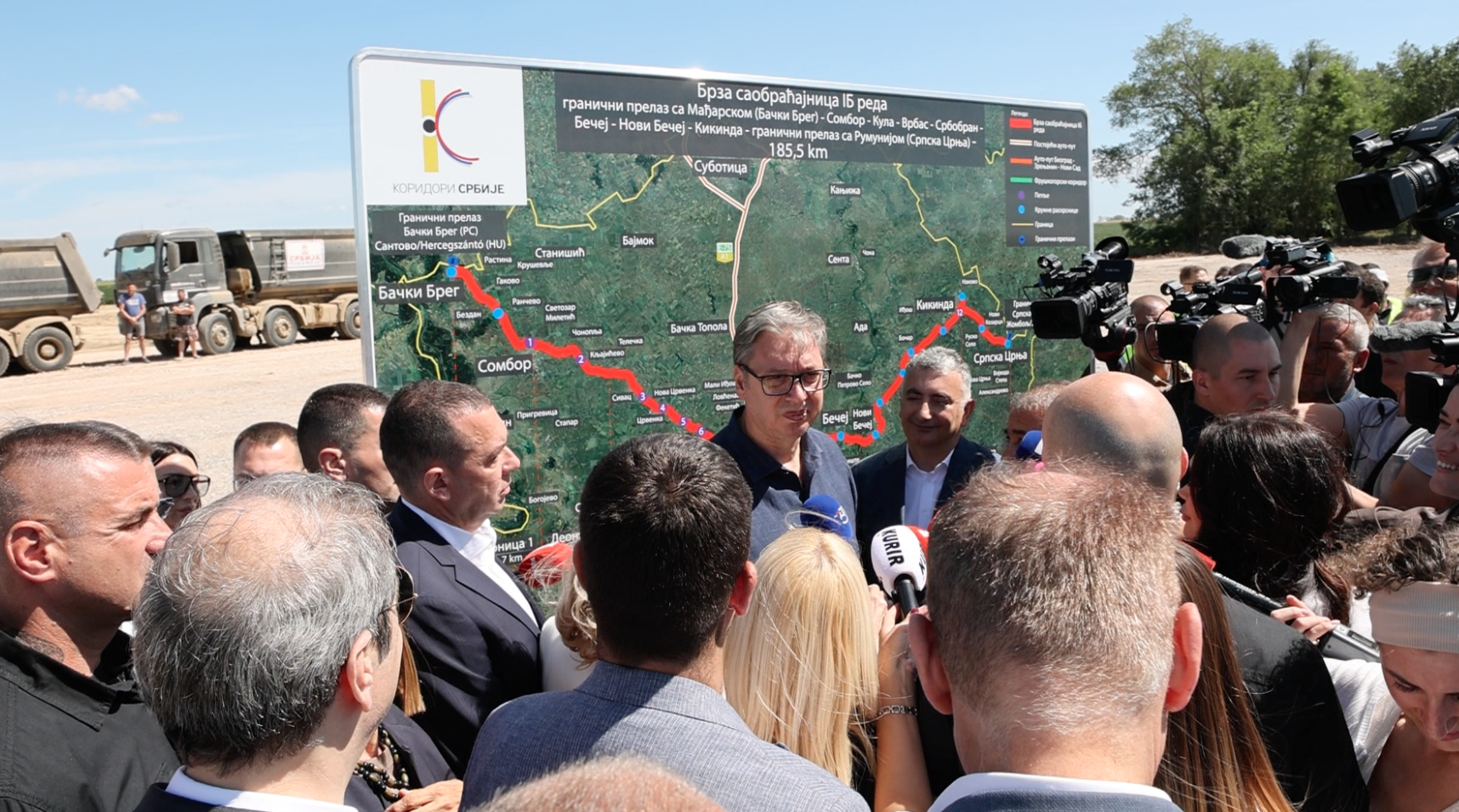 Vučić iz Bezdana: Infrastruktura ostaje jedan od prioriteta razvoja Srbije