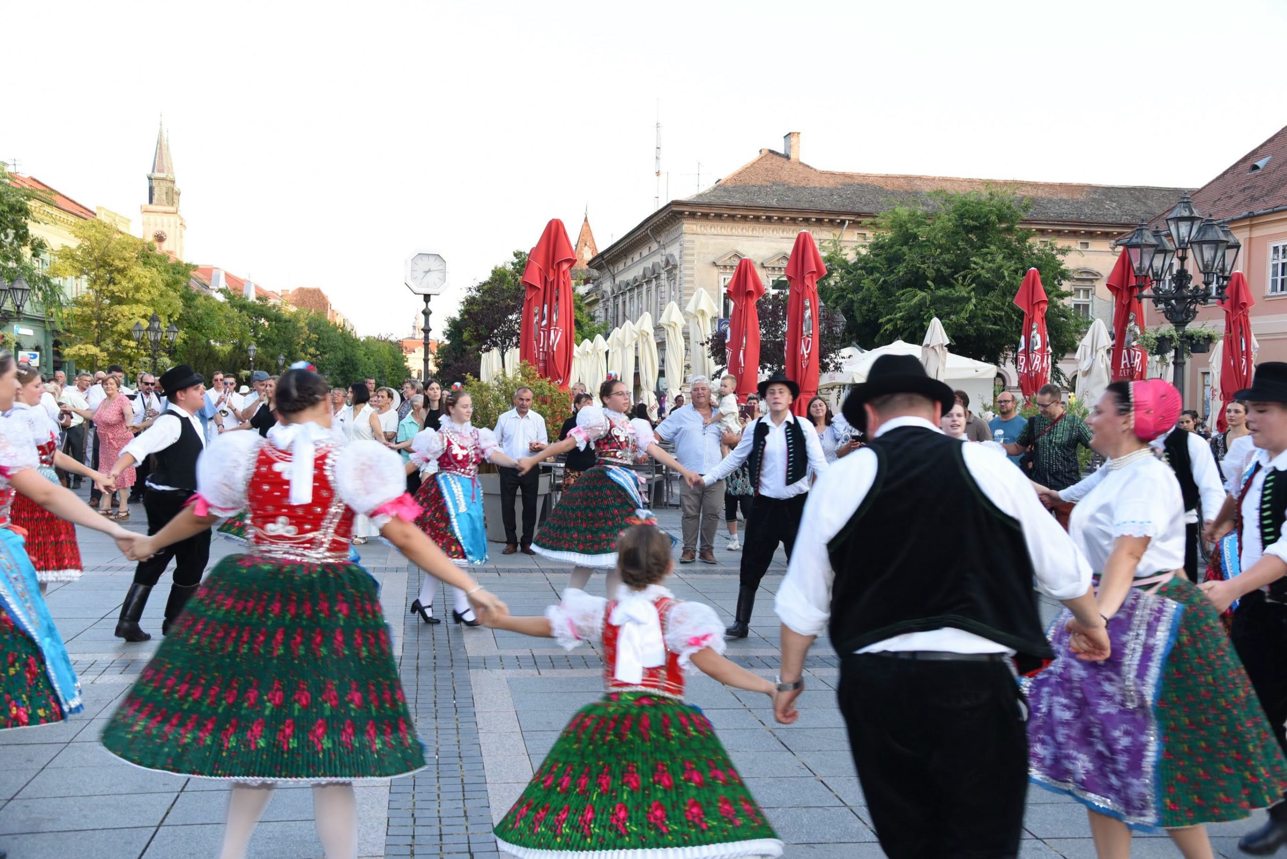 ) U Somboru obeležen Sent Ištvan uz tradicionalno osvećenje novog hleba