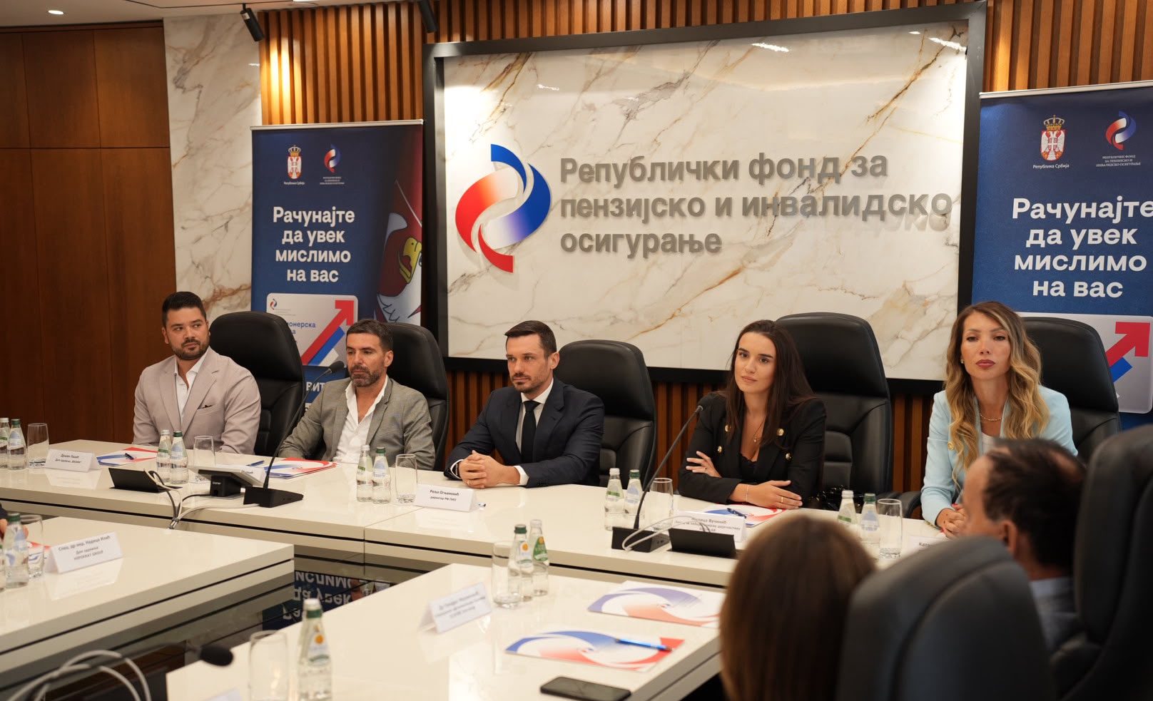 PENZIONERSKE KARTICE FONDA PIO: POPUSTI U DODATNIH DESET PRIVATNIH ZDRAVSTVENIH USTANOVA