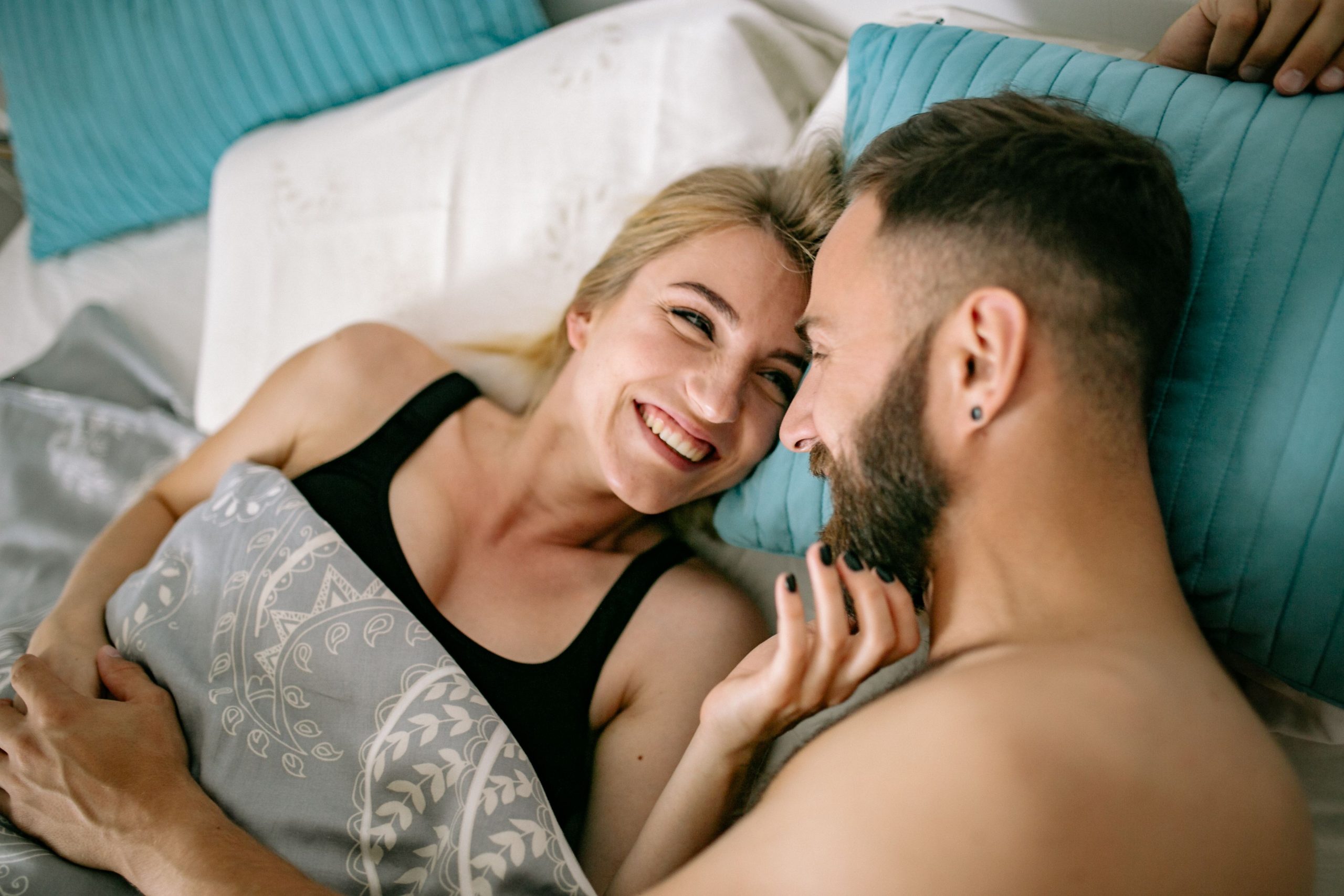 Seksualna želja: Kada je najizraženija kod muškaraca i žena?