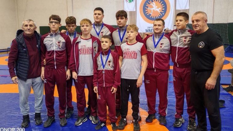 Pet medalja za rvače „Sokola“ na Turniru u Kanjiži