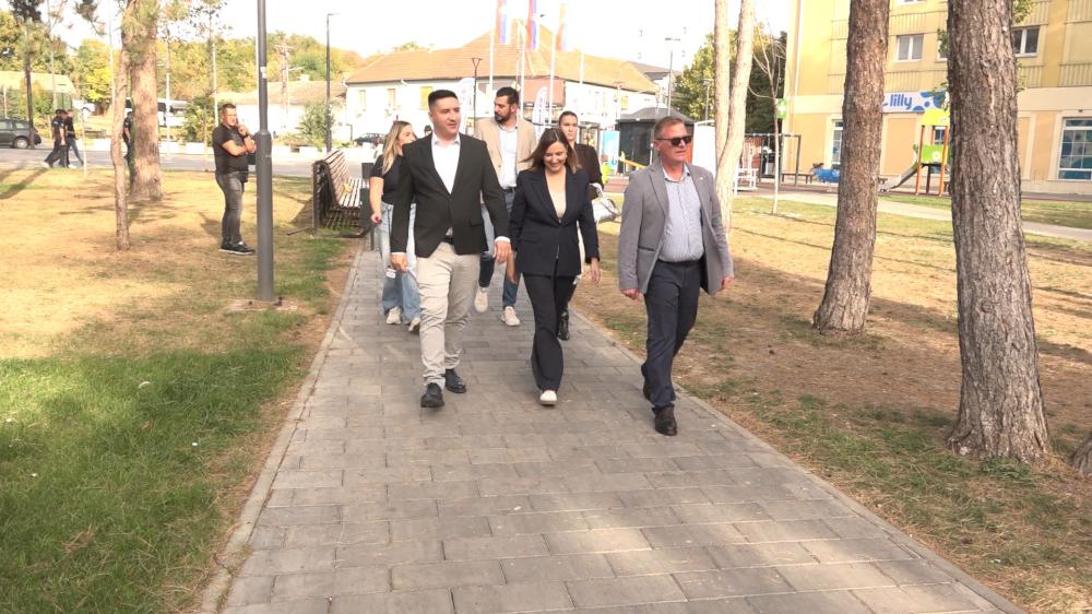 Vladislav Dajković posetio Kulu: Položio venac i održao tribinu